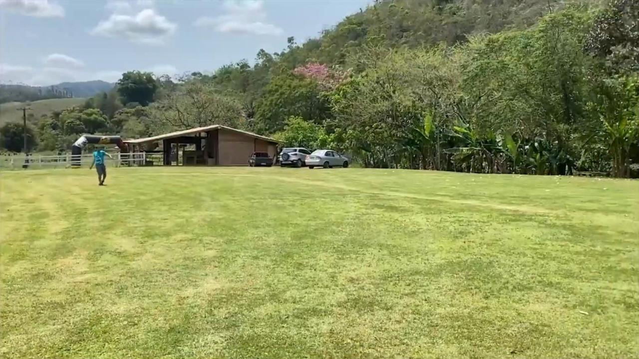 Espaco Casa Na Rocha Sao Jose dos Campos Bagian luar foto